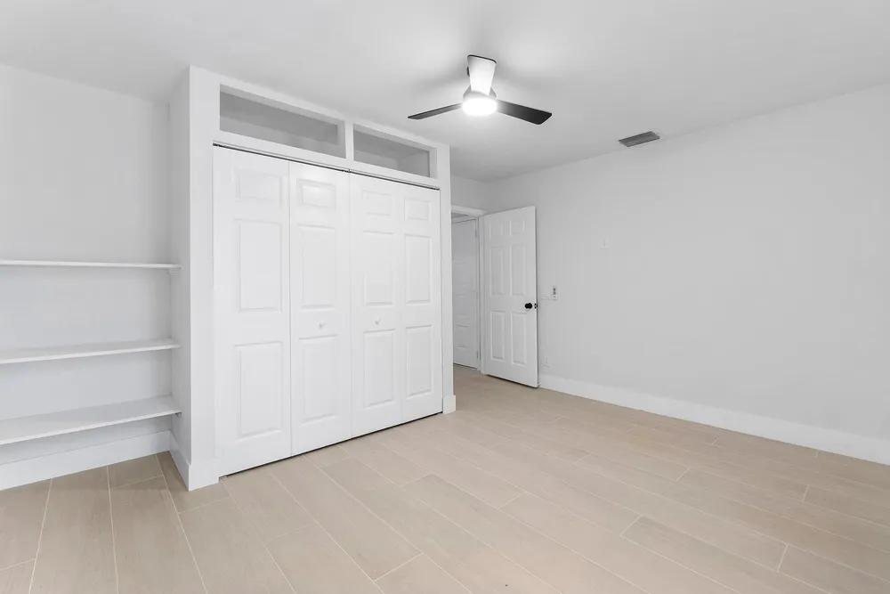 5119 Oak Hill Rd, Delray Beach, FL 33484