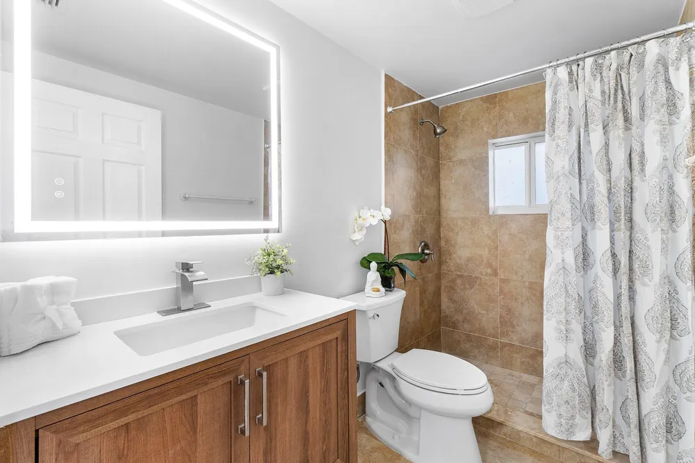 5119 Oak Hill Rd, Delray Beach, FL 33484