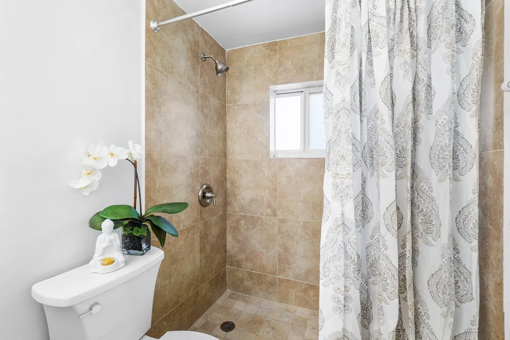 5119 Oak Hill Rd, Delray Beach, FL 33484