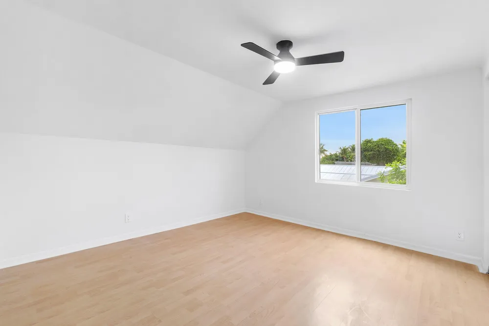 5119 Oak Hill Rd, Delray Beach, FL 33484