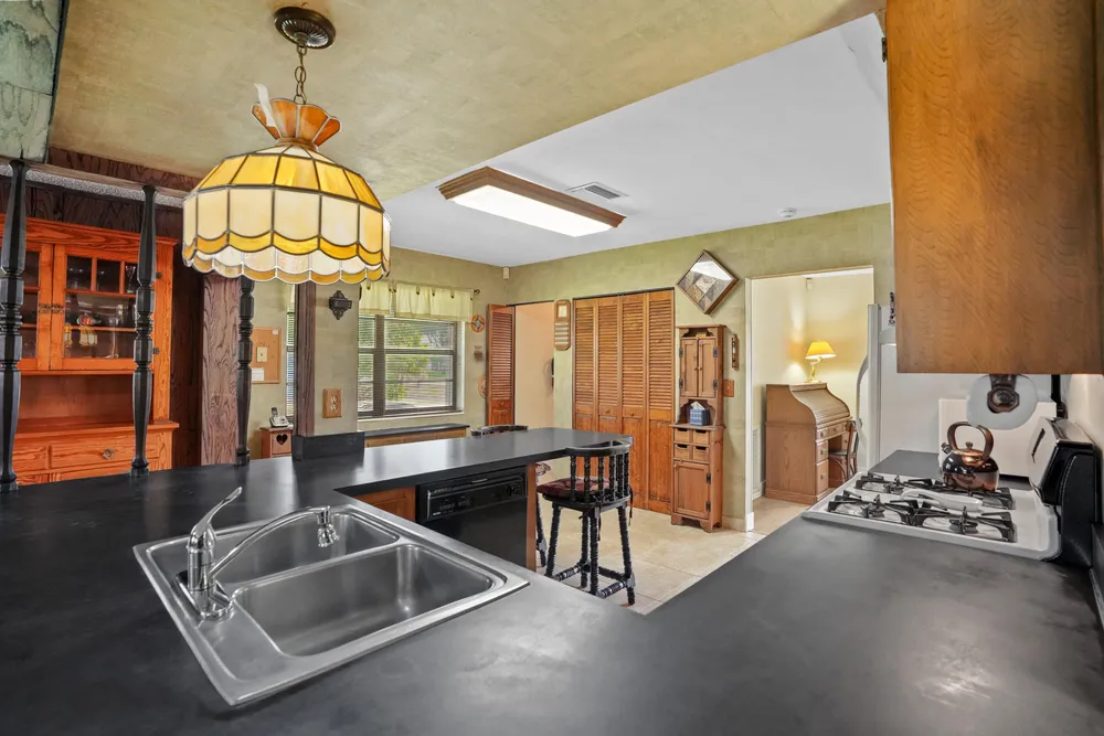 3358 SW 16th Ct, Fort Lauderdale, FL 33312