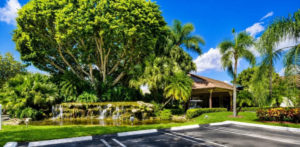 10039 53rd Way S, Boynton Beach, FL 33437