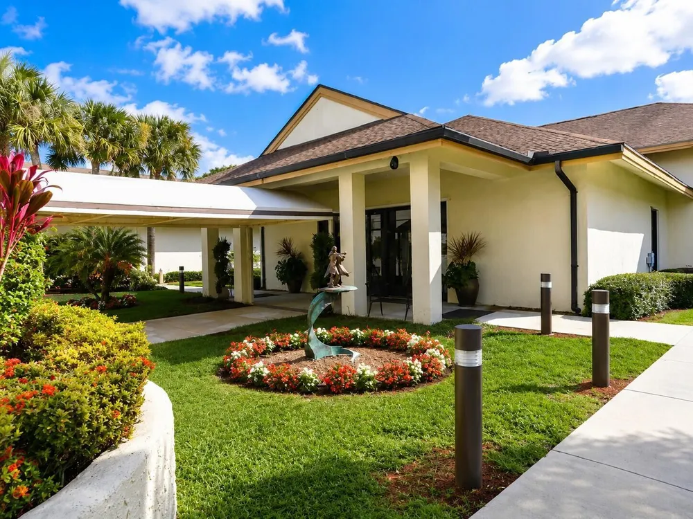 10039 53rd Way S, Boynton Beach, FL 33437