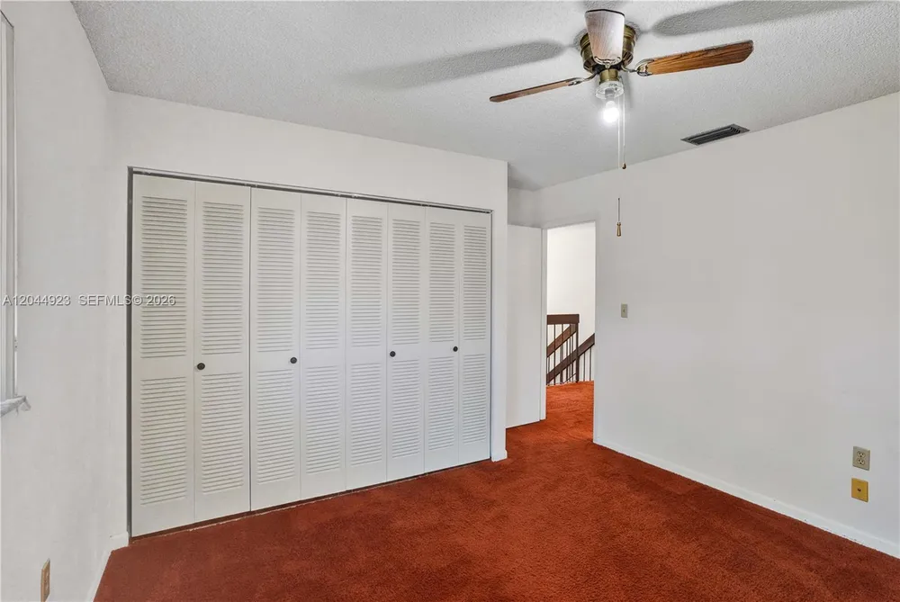 1050 SW 123rd Ave, Miami, FL 33184