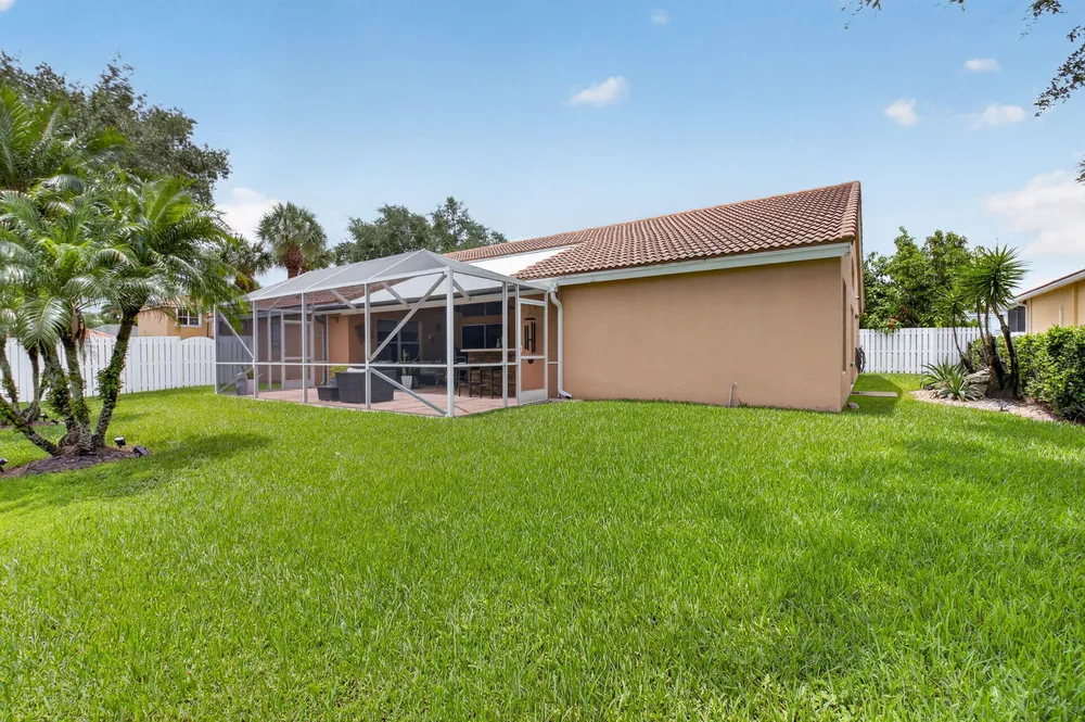 6405 Sand Hills Circle, Lake Worth Beach, FL 33463
