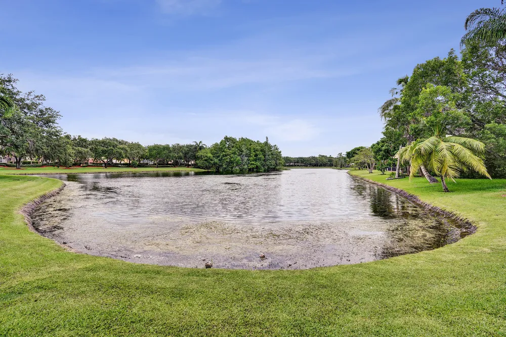 7553 Sally Lyn Ln, Lake Worth Beach, FL 33467