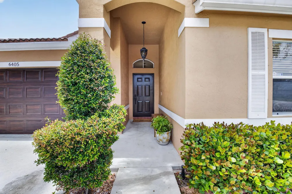6405 Sand Hills Circle, Lake Worth Beach, FL 33463