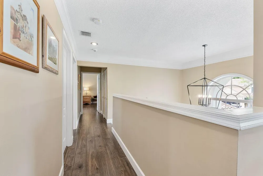 3904 Sanctuary Dr, Coral Springs, FL 33065