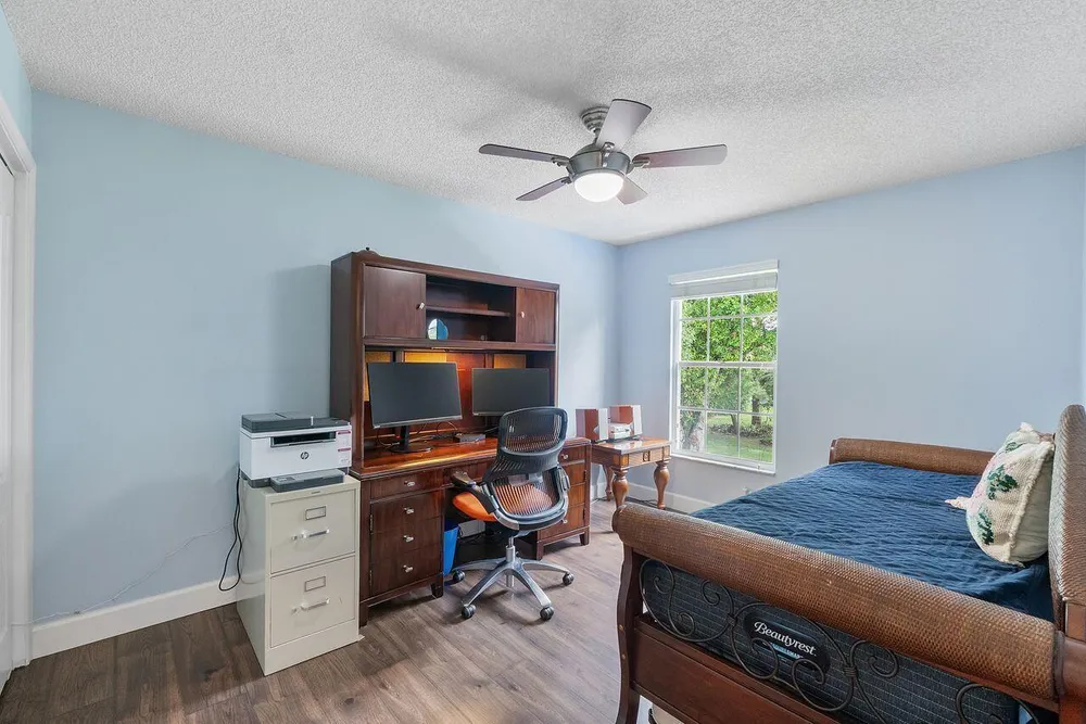 3904 Sanctuary Dr, Coral Springs, FL 33065