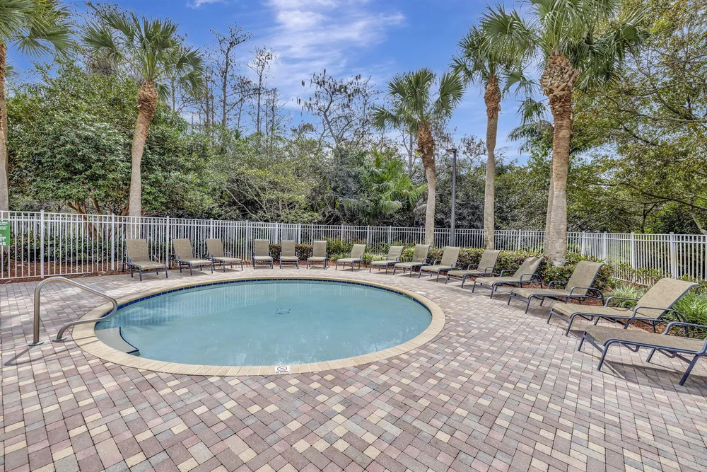 7553 Sally Lyn Ln, Lake Worth Beach, FL 33467