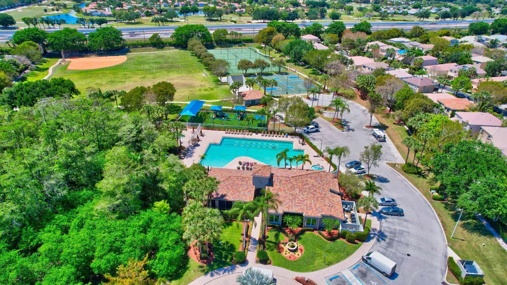 7553 Sally Lyn Ln, Lake Worth Beach, FL 33467