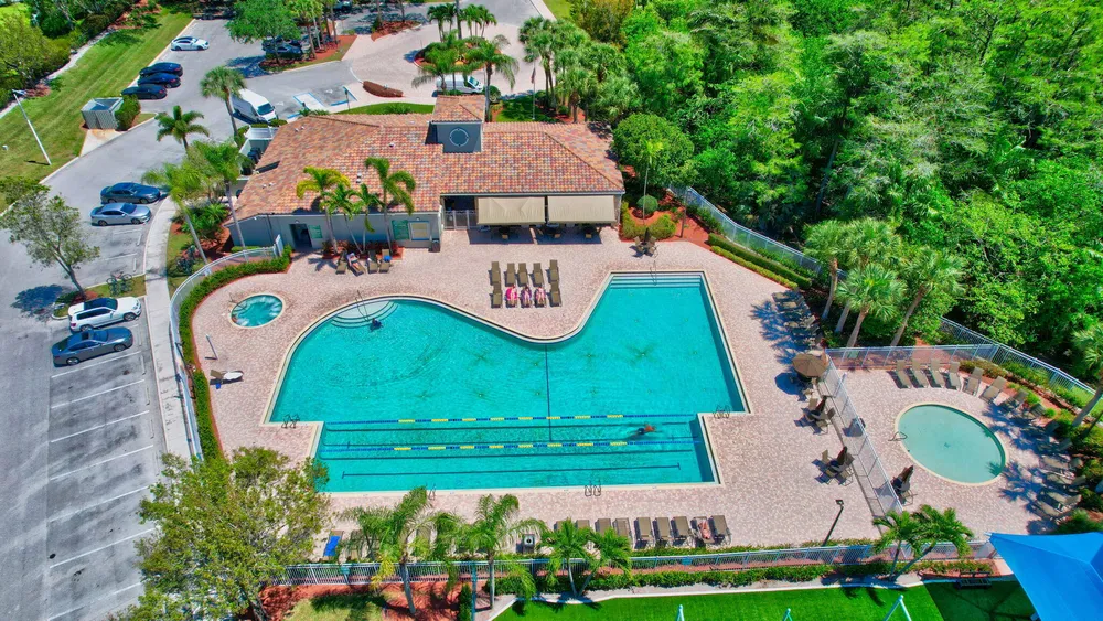 7553 Sally Lyn Ln, Lake Worth Beach, FL 33467