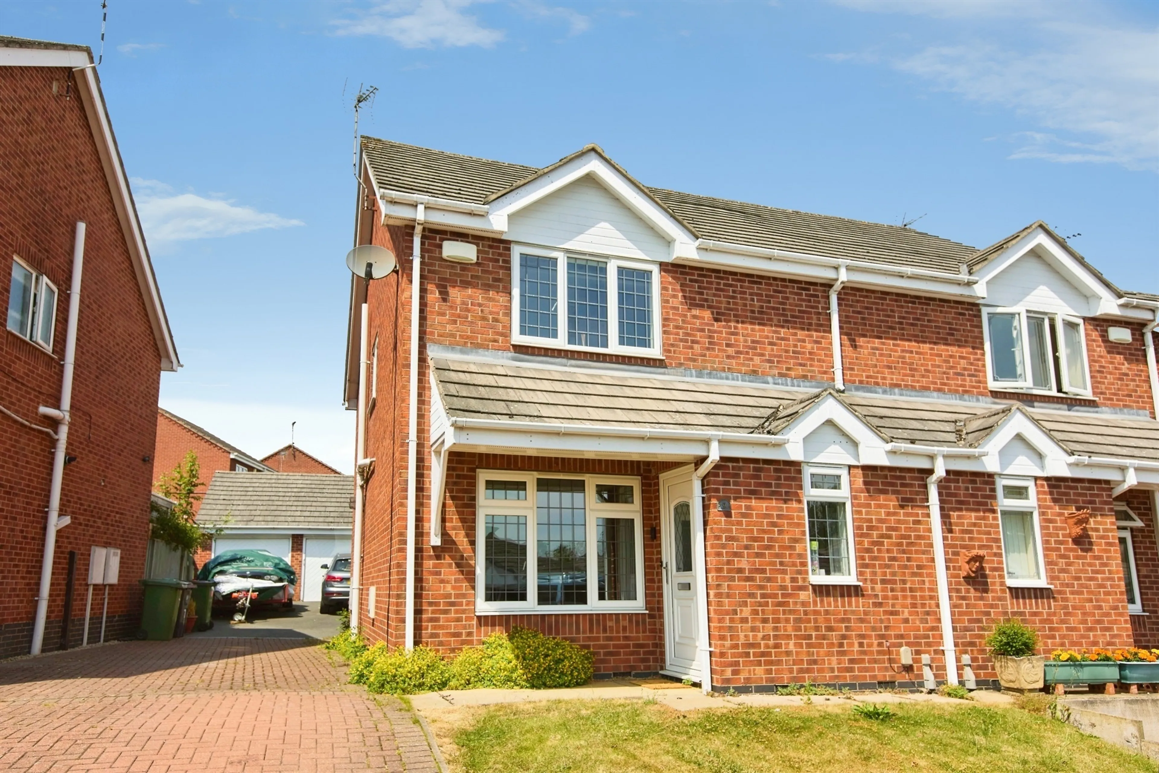 Property photo 0
