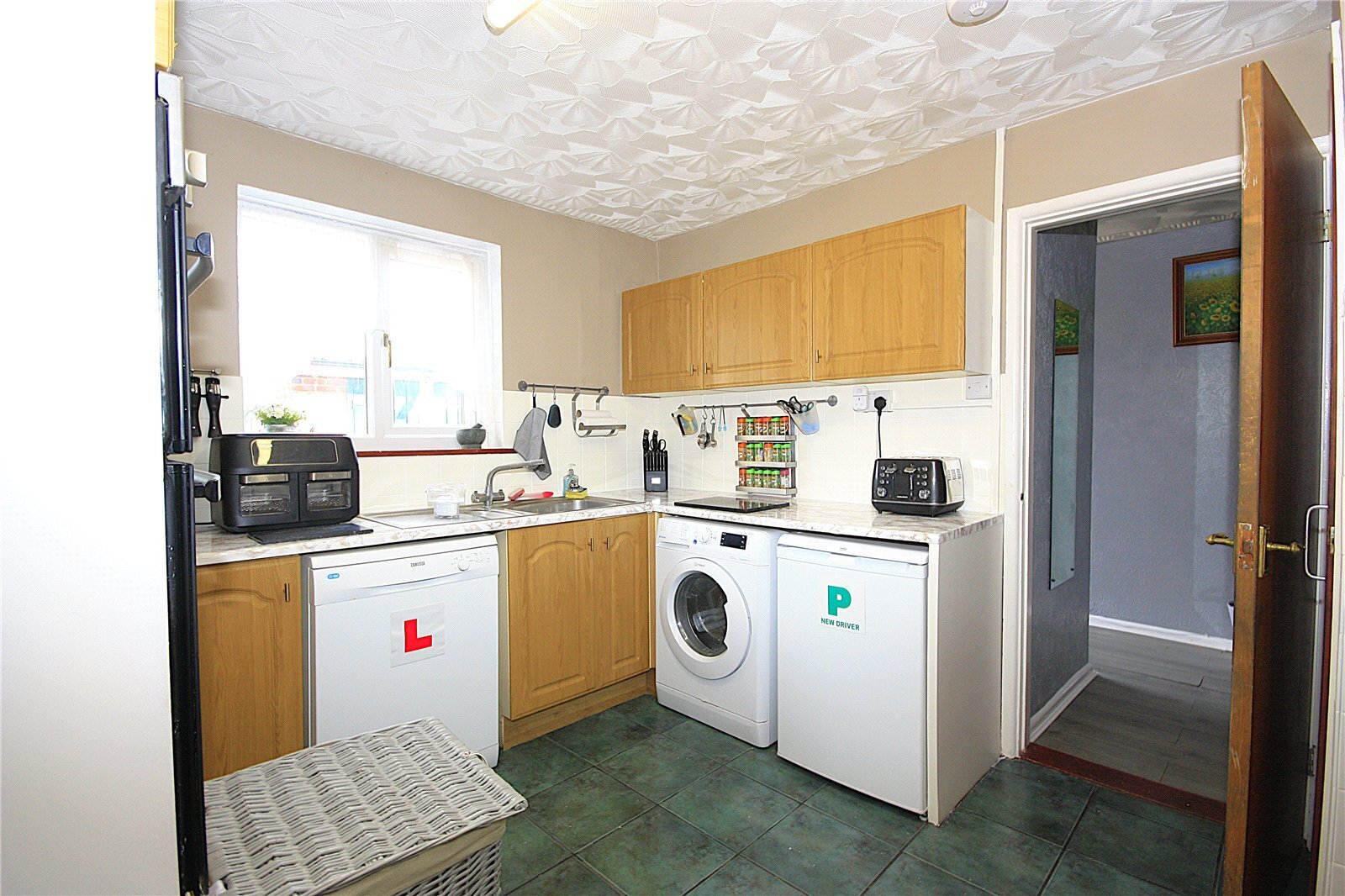 Prospect Lane, Havant, Hampshire, PO9 Image 11