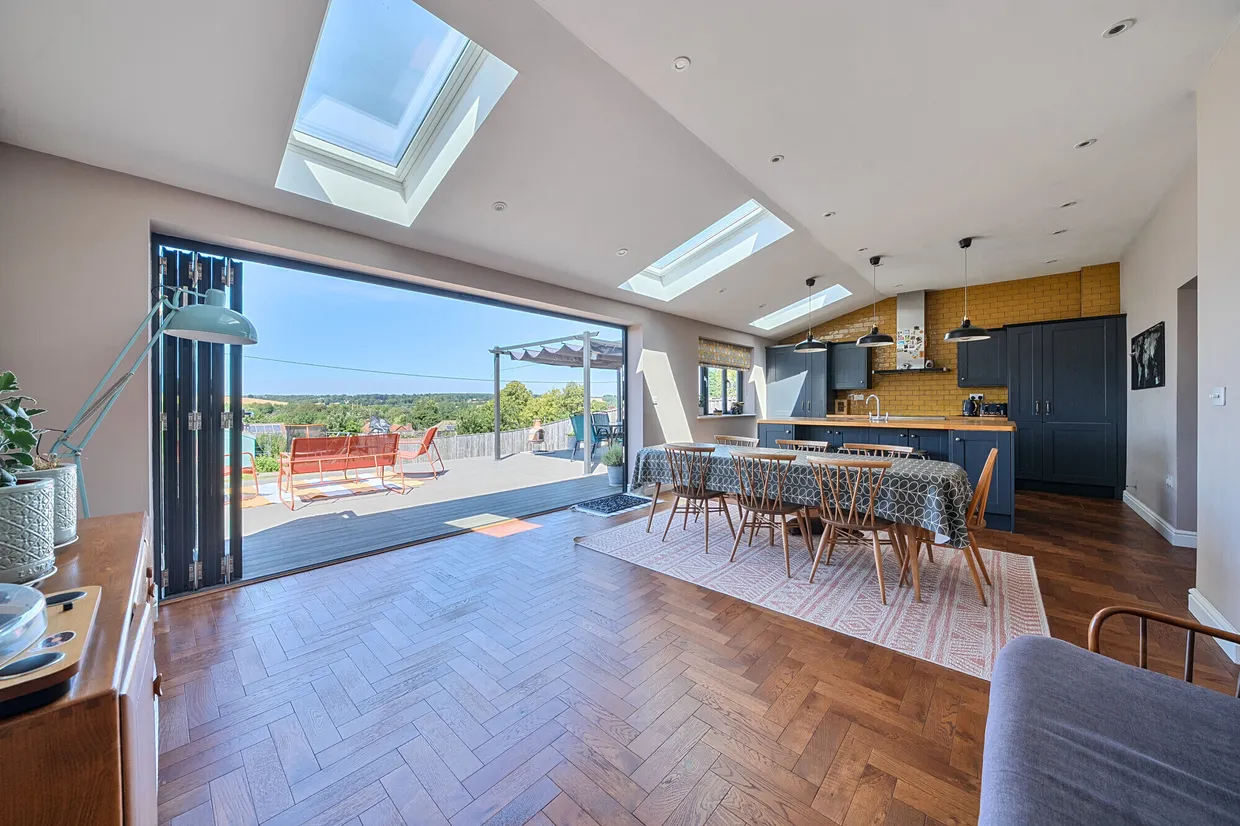 Moores Place, Hungerford, RG17 photo 2
