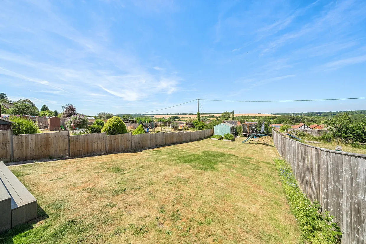 Moores Place, Hungerford, RG17 photo 5