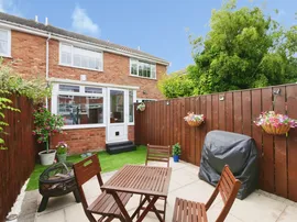 Cayley Close, York thumb 2