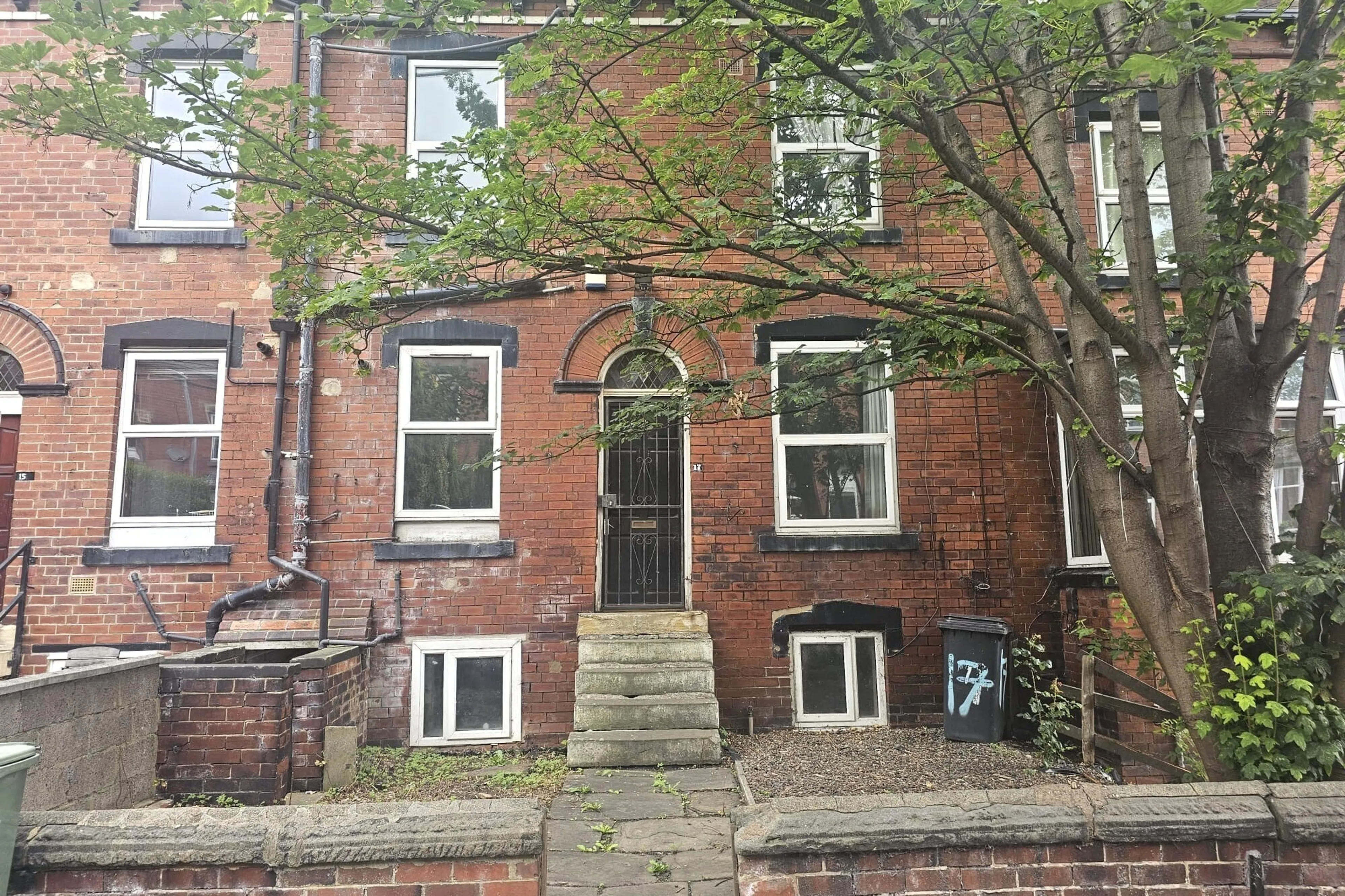Property at Beechwood Mount, Leeds