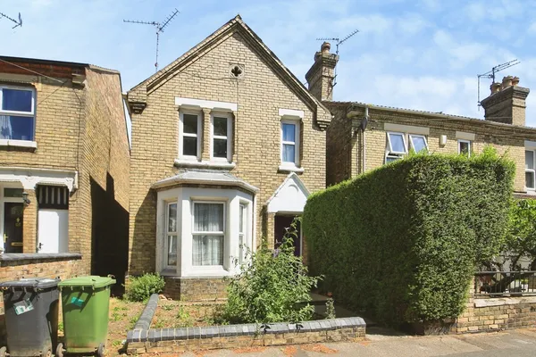 Huntly Grove, Peterborough, Cambridge...