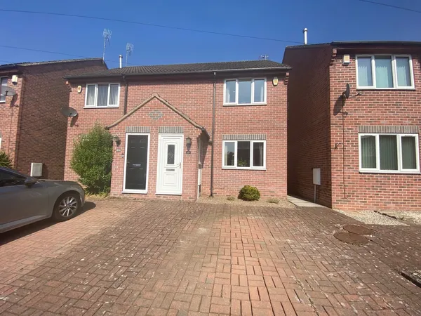 Holland Road, Old Whittington, S41