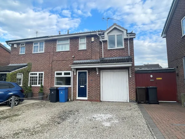 Derrington Leys, DE24