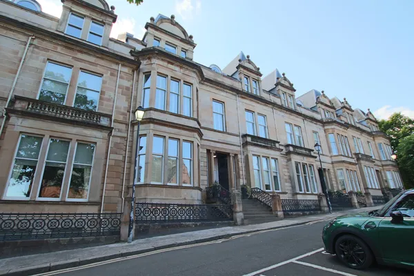 Lilybank Terrace, Hillhead
