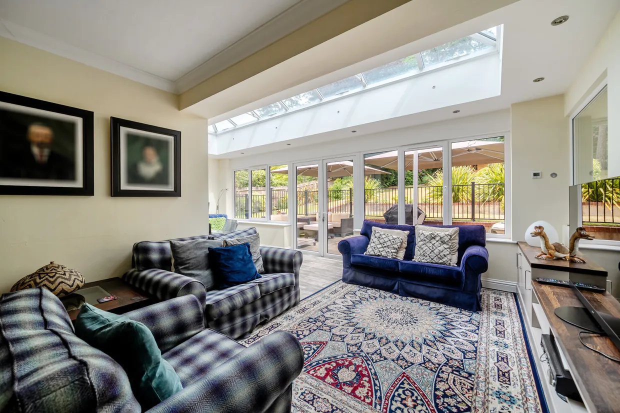 Woodend Drive, Ascot, SL5 photo 4