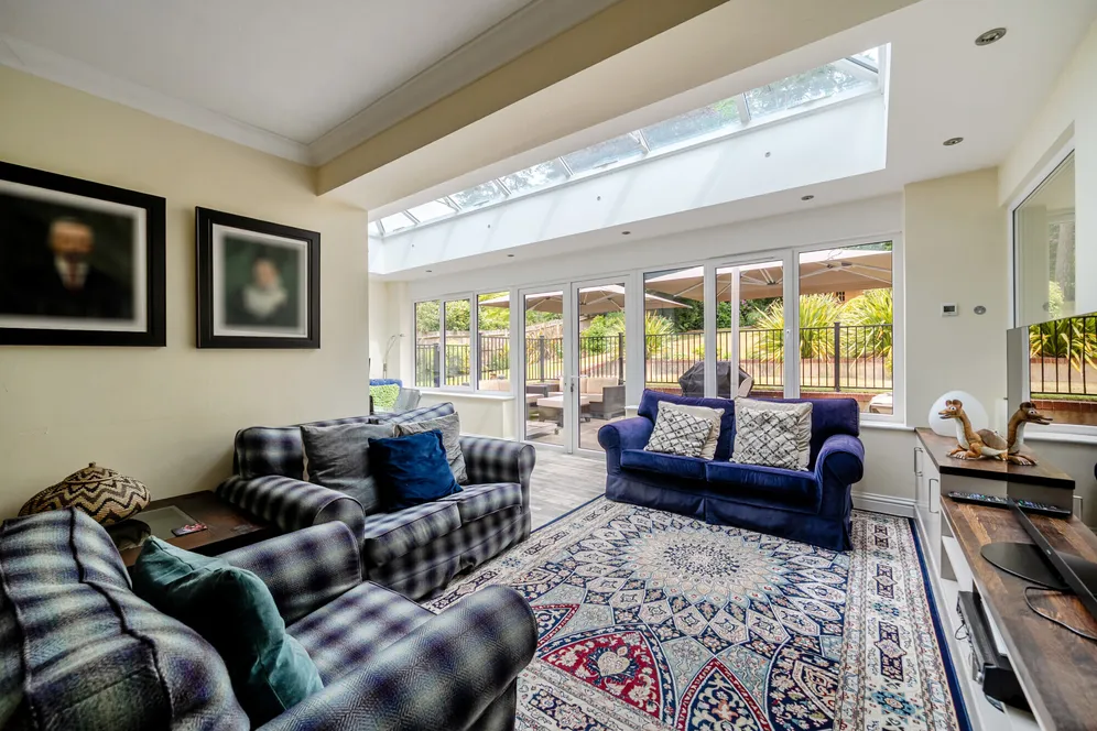Woodend Drive, Ascot, SL5 photo 4