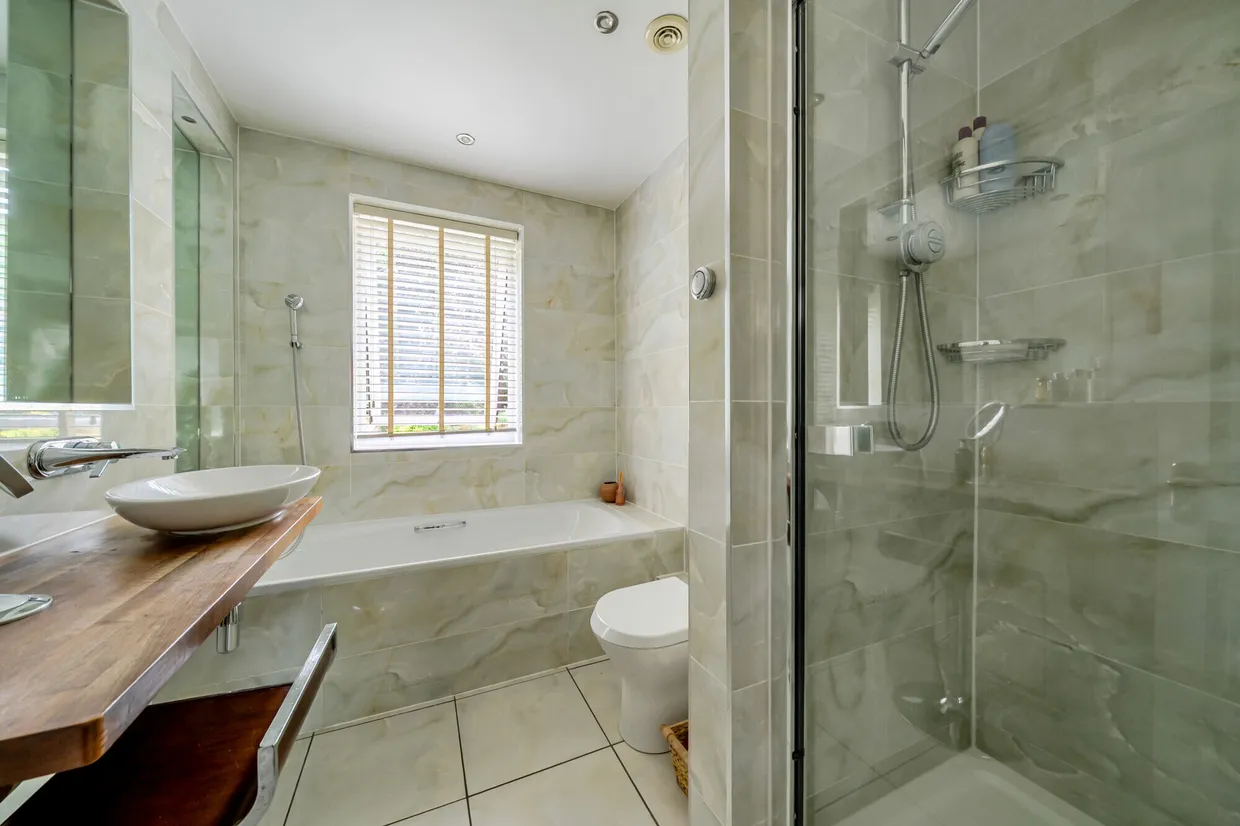 Woodend Drive, Ascot, SL5 photo 8