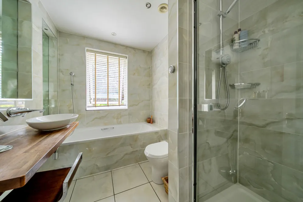 Woodend Drive, Ascot, SL5 photo 8