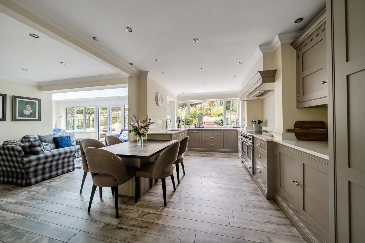 Woodend Drive, Ascot, SL5 photo 15