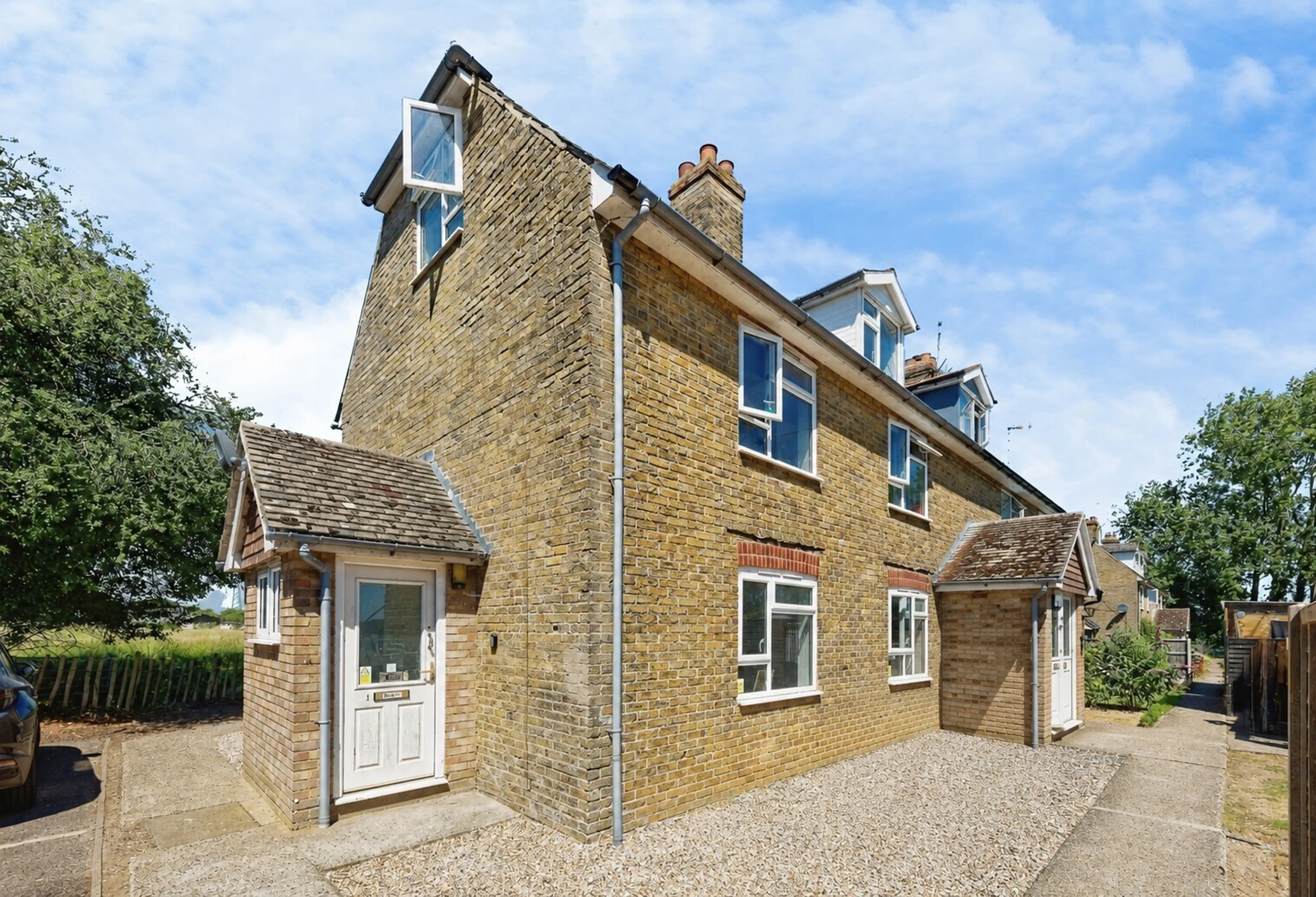 Property photo 0
