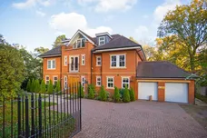 Burleigh Road, Ascot SL5 photo 1