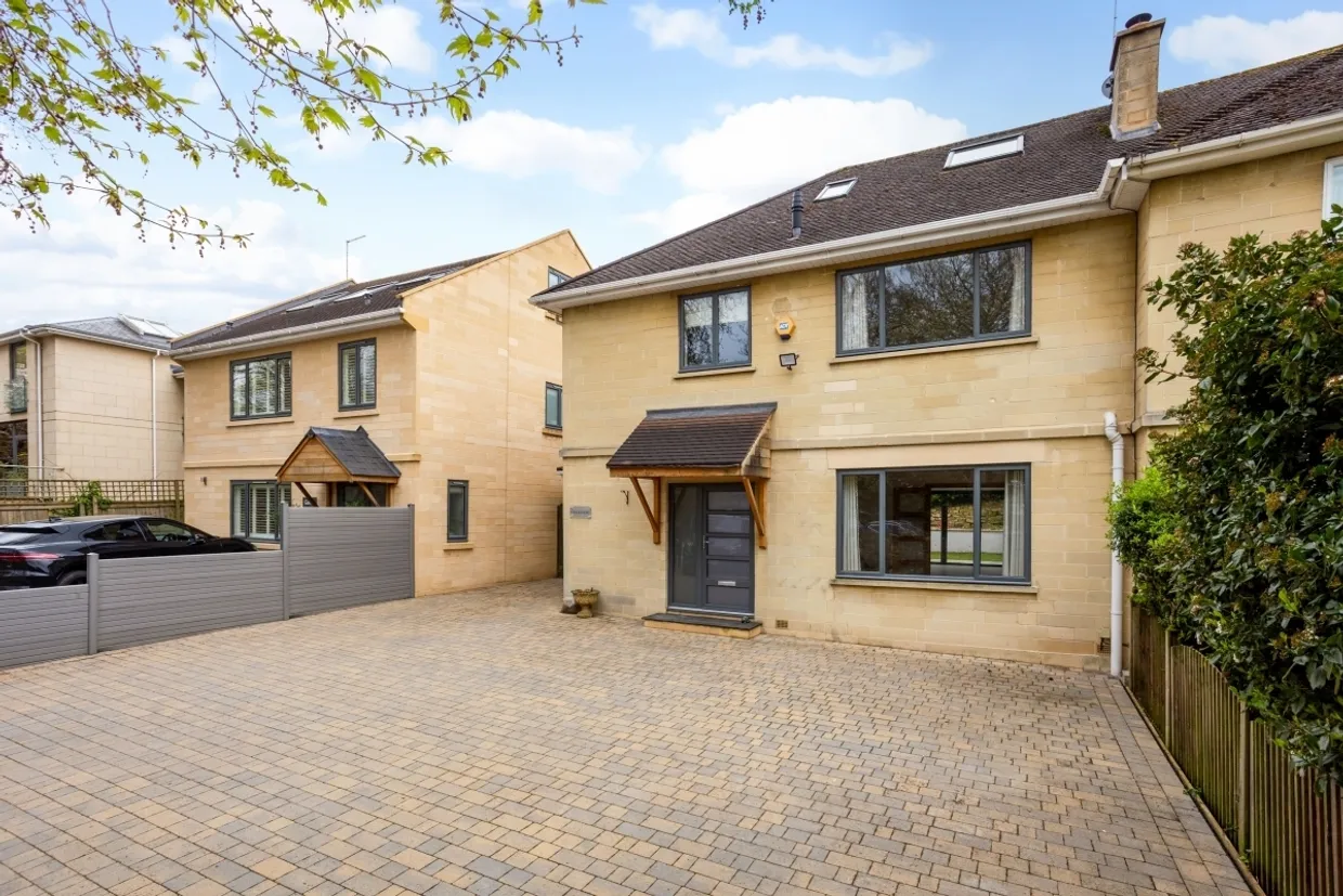 Warminster Road Bath BA2 photo 3