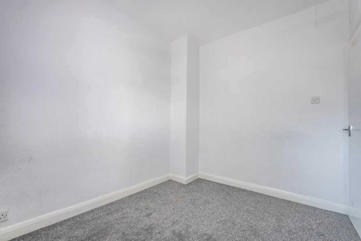 New Park Road London SW2 photo 3
