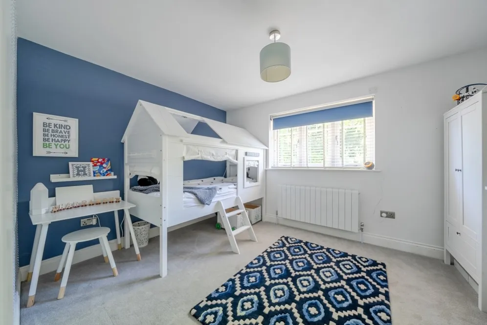Upper Icknield Way Princes Risborough HP27 photo 10