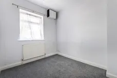 New Park Road London SW2 photo 4