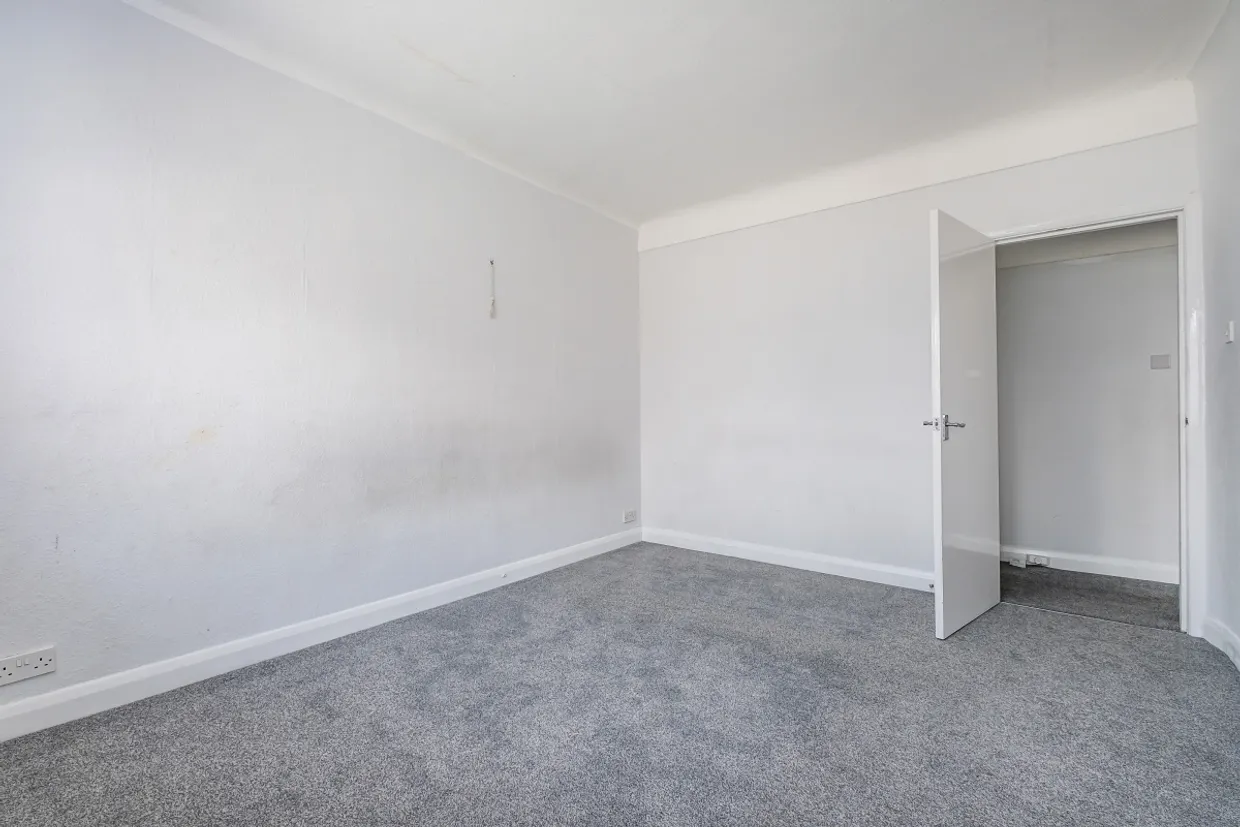 New Park Road London SW2 photo 8