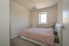 20 Springfield Drive London SW17 photo 6
