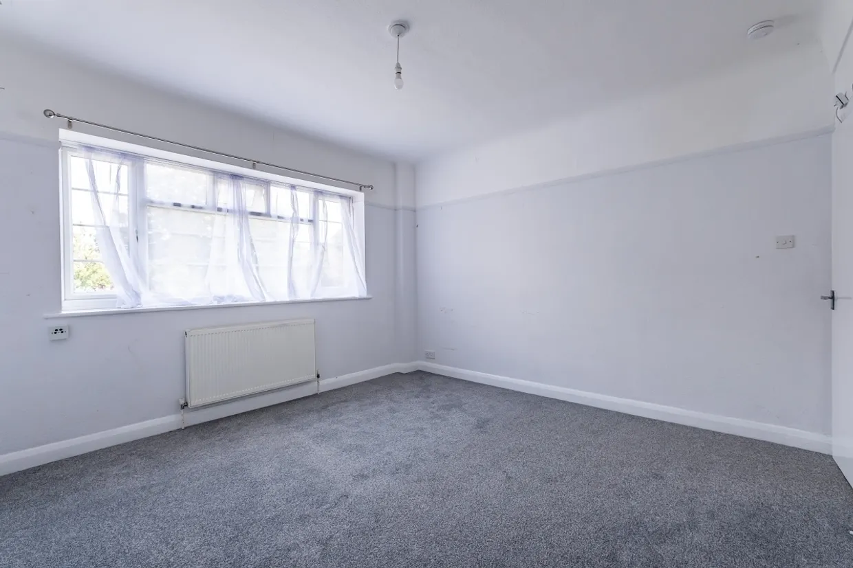 New Park Road London SW2 photo 10