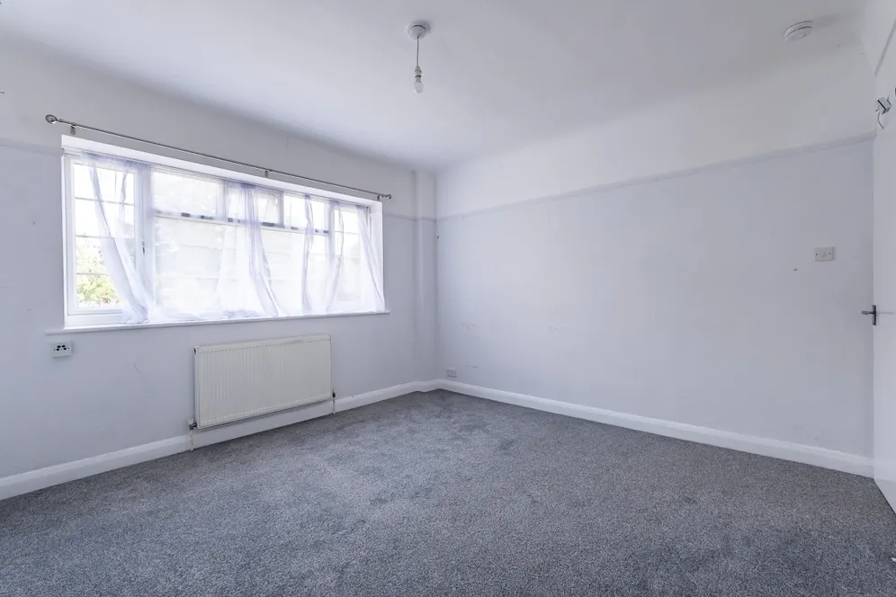 New Park Road London SW2 photo 10