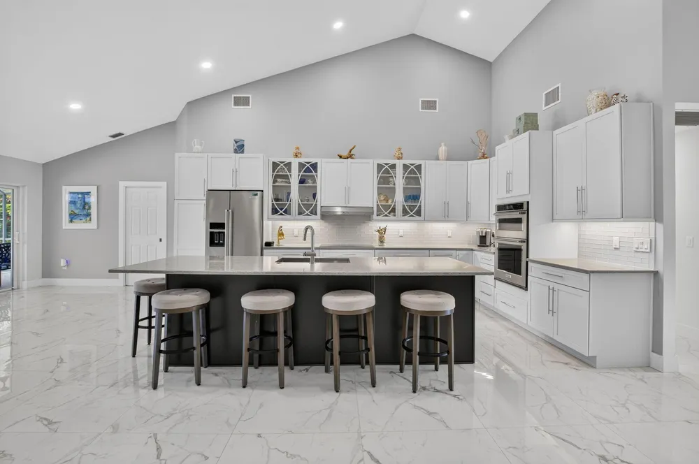 7082 NW 3rd Ave, Boca Raton, FL 33487
