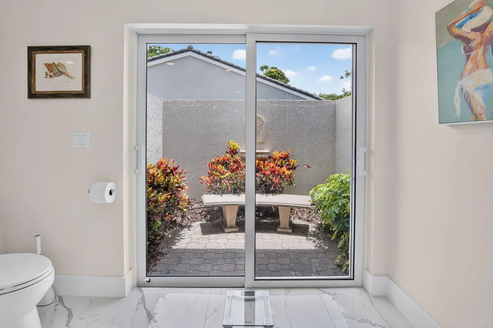7082 NW 3rd Ave, Boca Raton, FL 33487