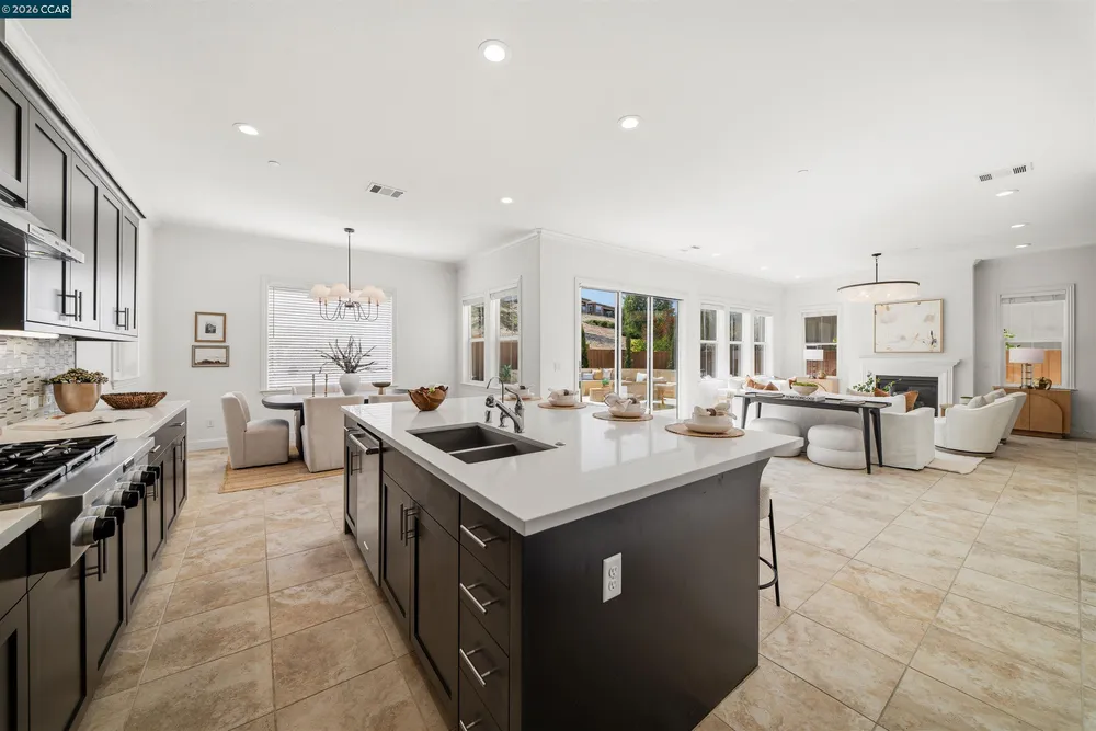 1124 Rosamund Dr, San Ramon, CA 94582