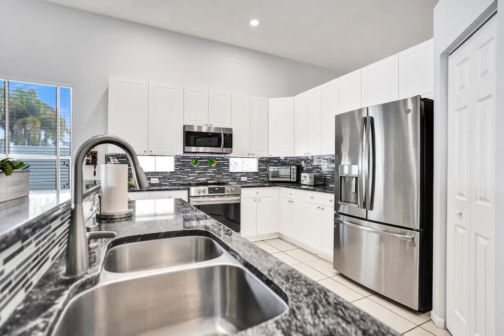 5886 Bay Hill Circle, Lake Worth Beach, FL 33463