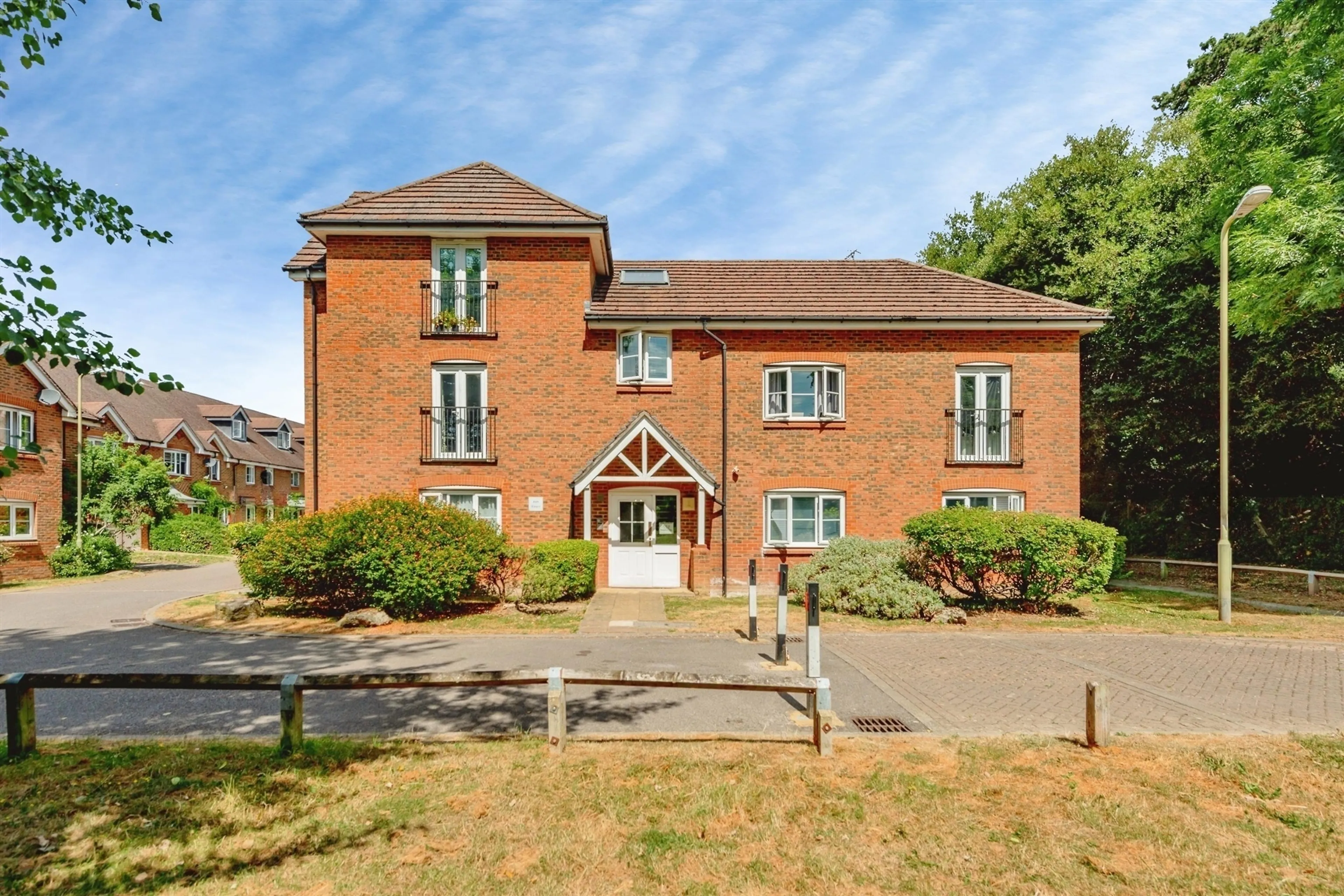 Property photo 0