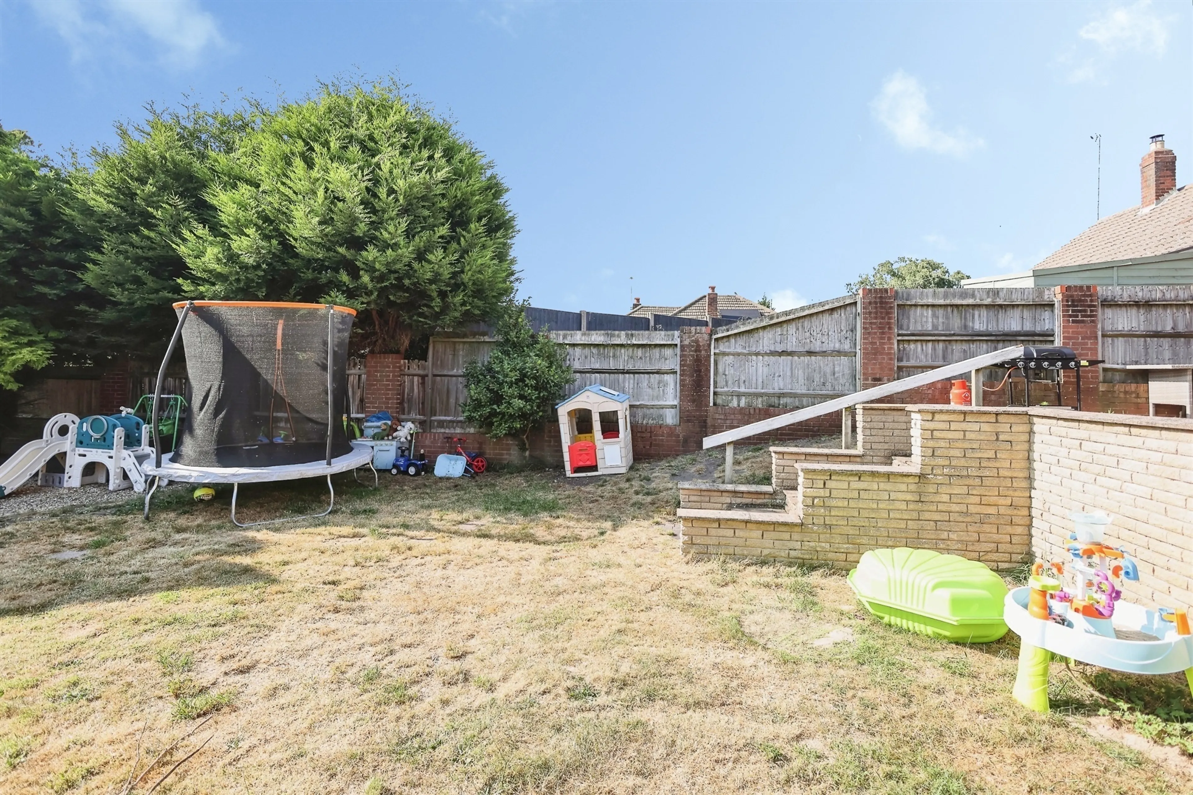 Property photo 17