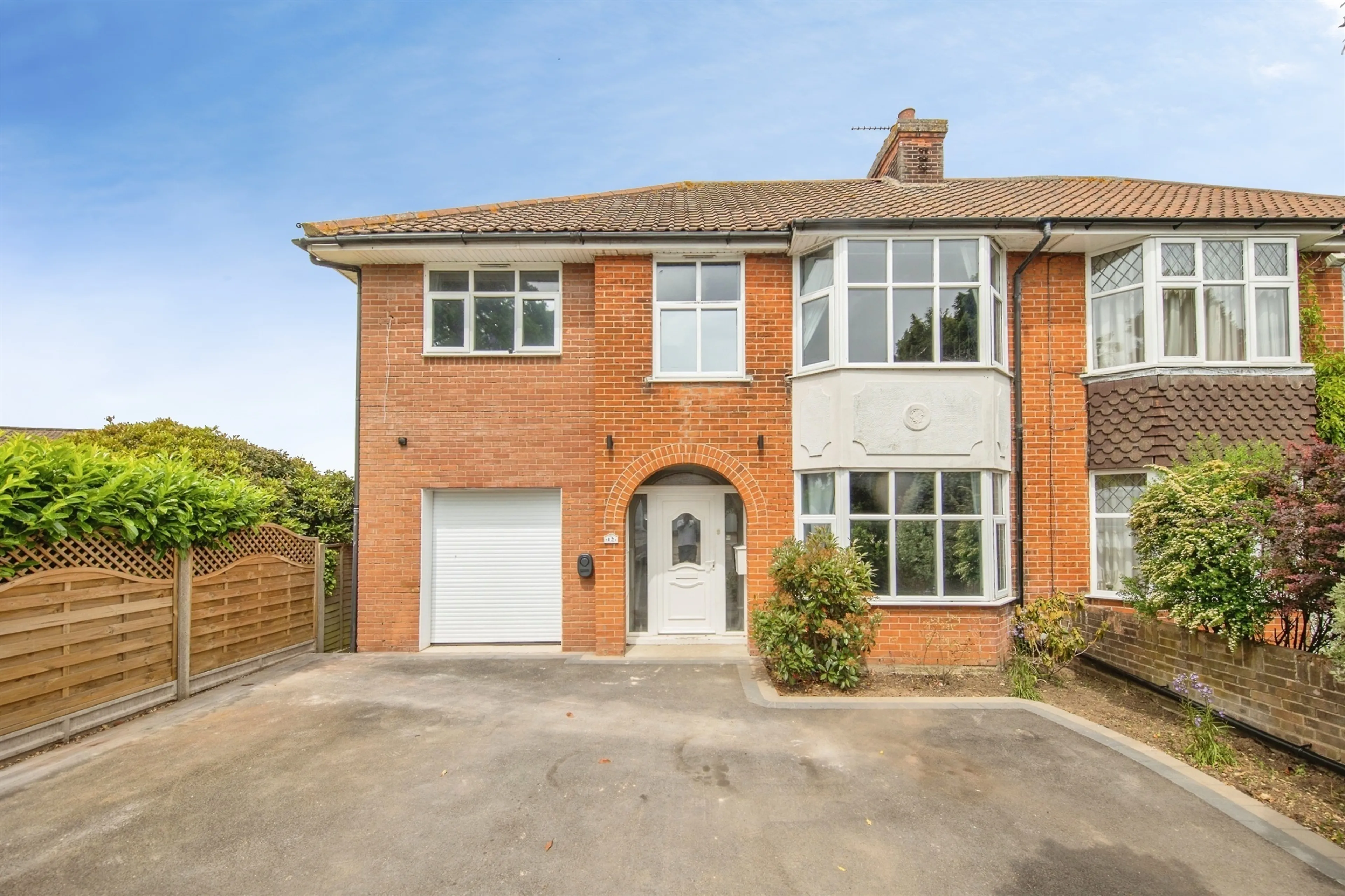 Property photo 0
