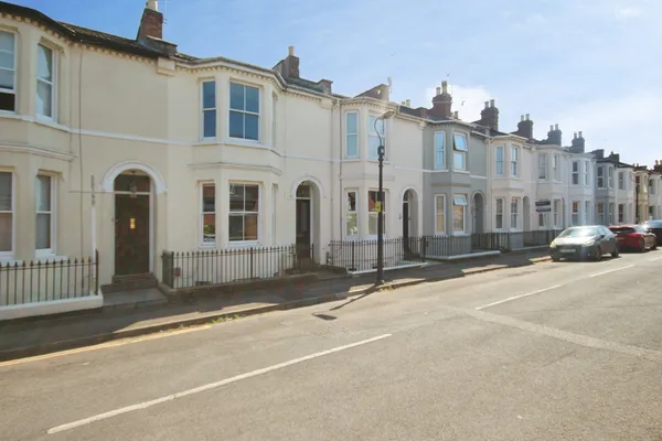 Plymouth Place, Leamington Spa, Warwi...