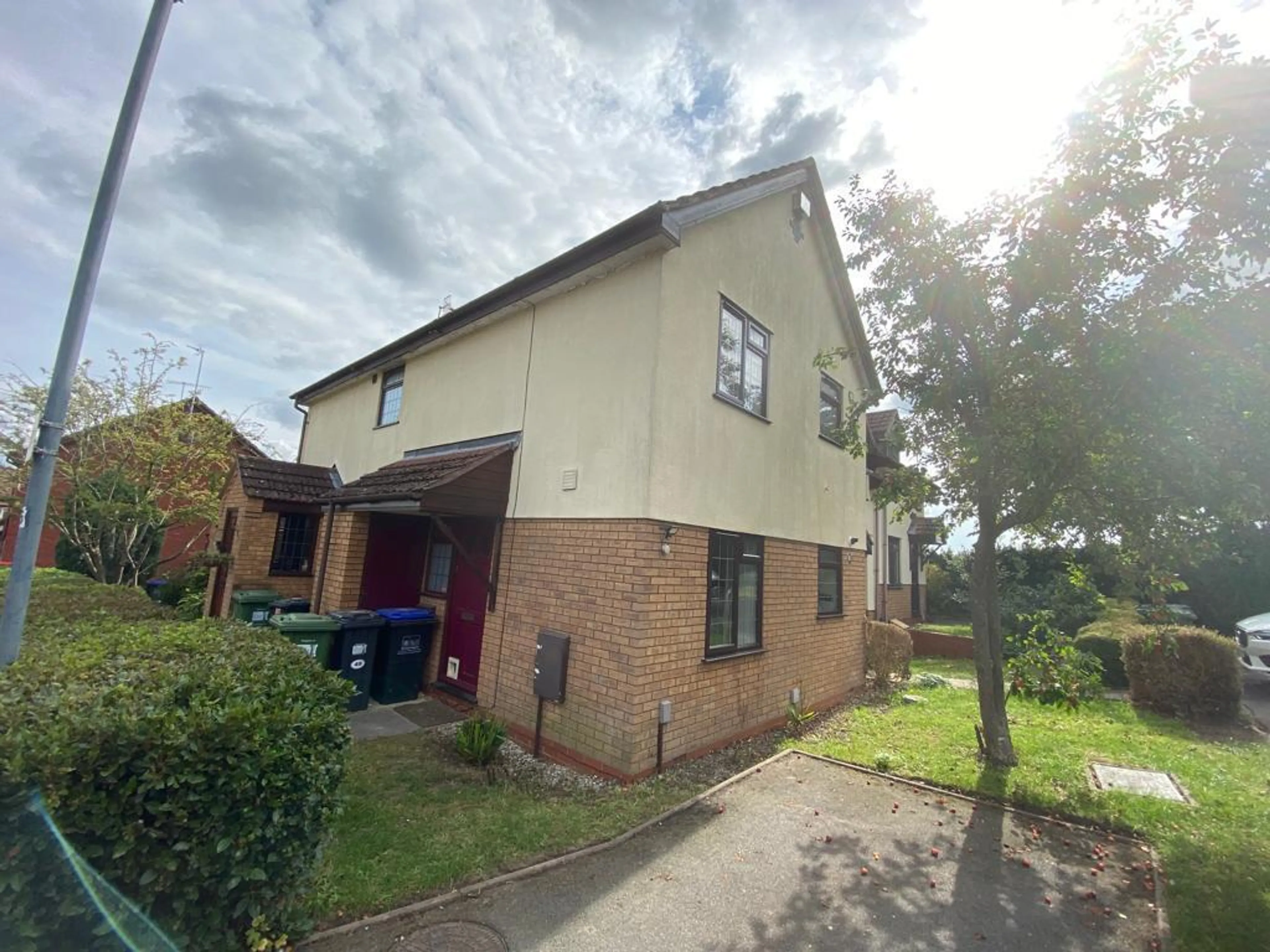 Property photo 0